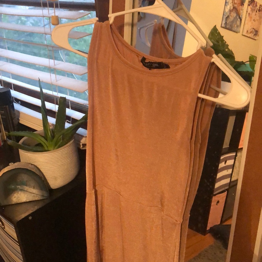 Floor length Nasty Gal semi sheer dress - Picture 4 of 8